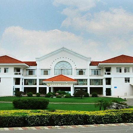 Yunnan Dianchi Garden Resort Hotel & Spa Кунмин Екстериор снимка