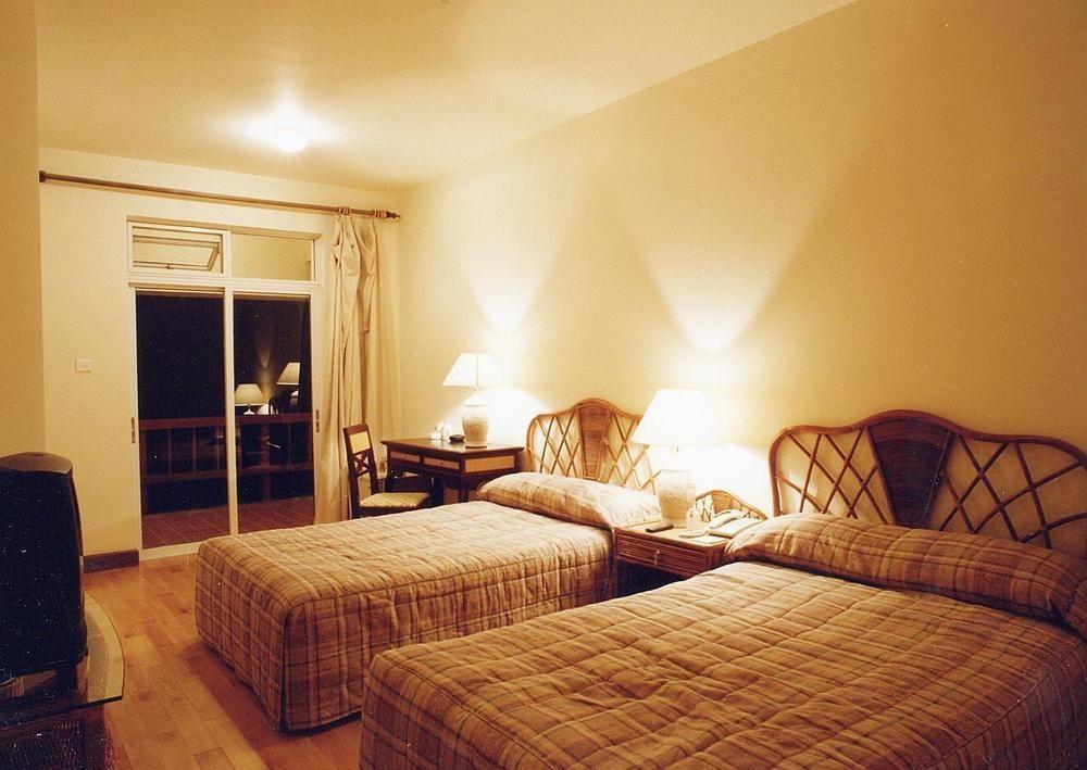 Yunnan Dianchi Garden Resort Hotel & Spa Кунмин Екстериор снимка