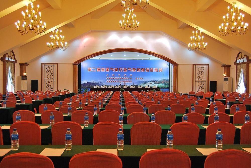Yunnan Dianchi Garden Resort Hotel & Spa Кунмин Екстериор снимка