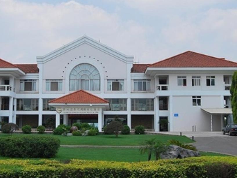 Yunnan Dianchi Garden Resort Hotel & Spa Кунмин Екстериор снимка