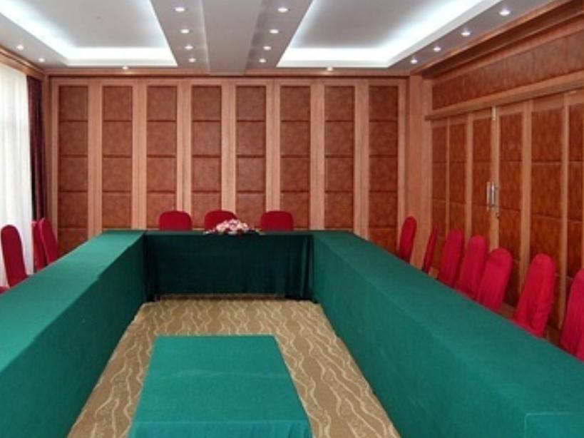 Yunnan Dianchi Garden Resort Hotel & Spa Кунмин Екстериор снимка
